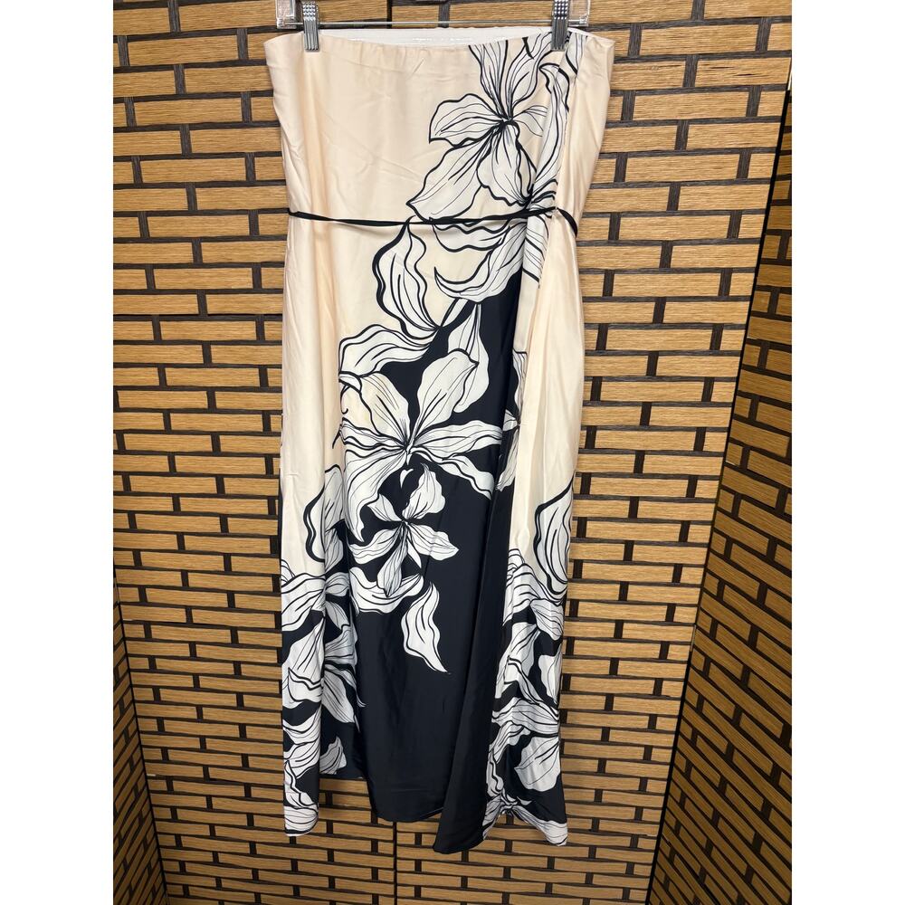 Nicole Miller Black and Cream Floral Strapless Midi Dress